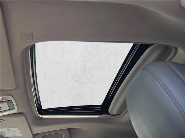 Used 2023 Toyota Sienna XLE FWD image 13