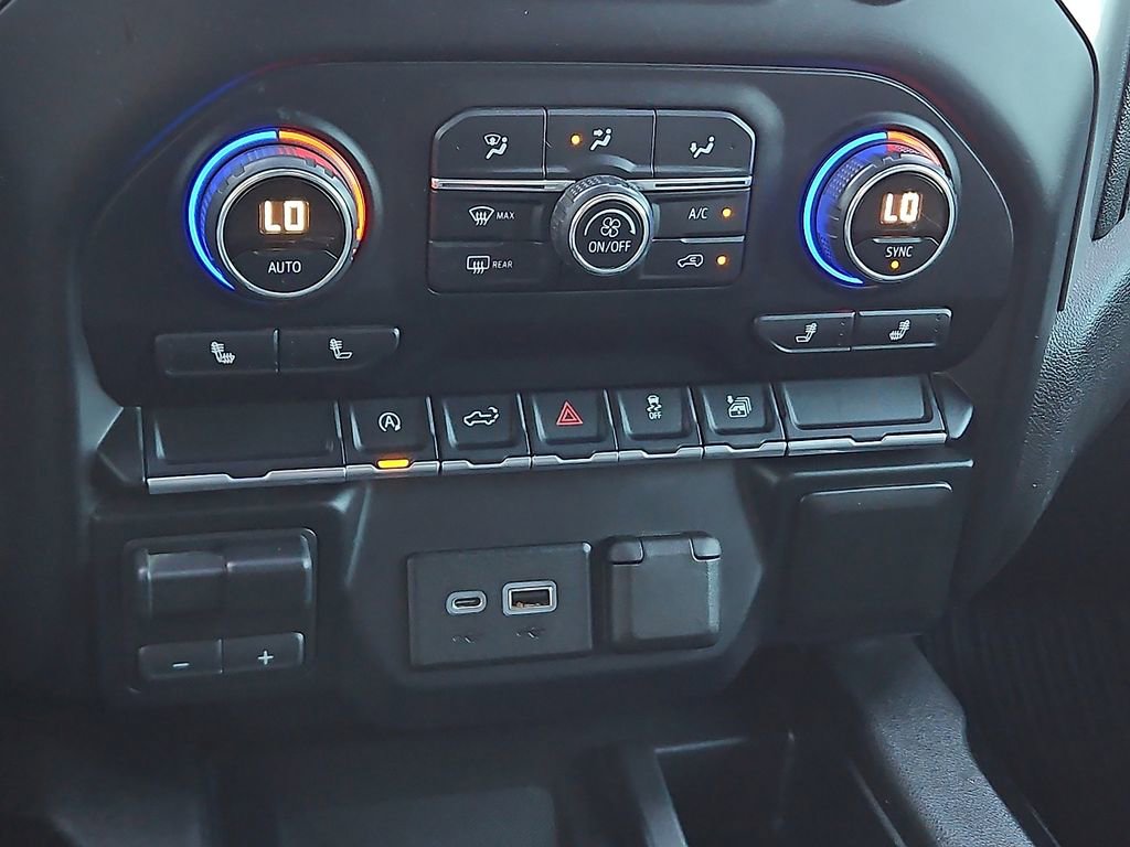 Used 2019 Chevrolet Silverado 1500 LT w/ Texas Edition image 27