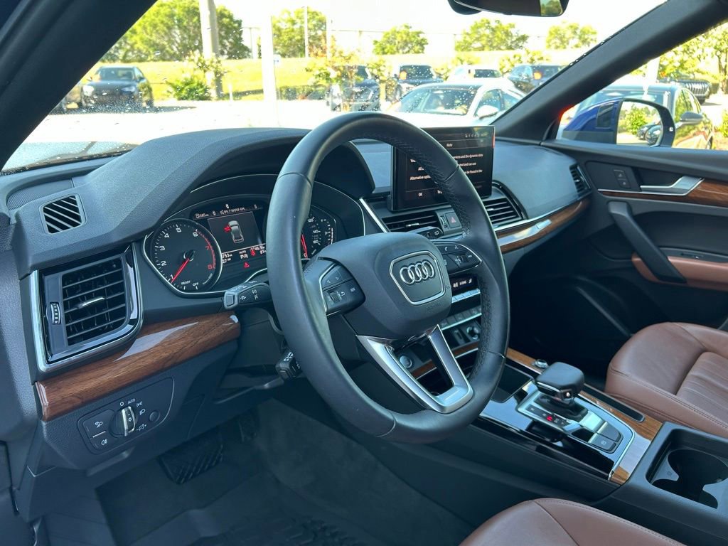 Used 2023 Audi Q5 2.0T Premium w/ Convenience Package AWD/4WD image 20