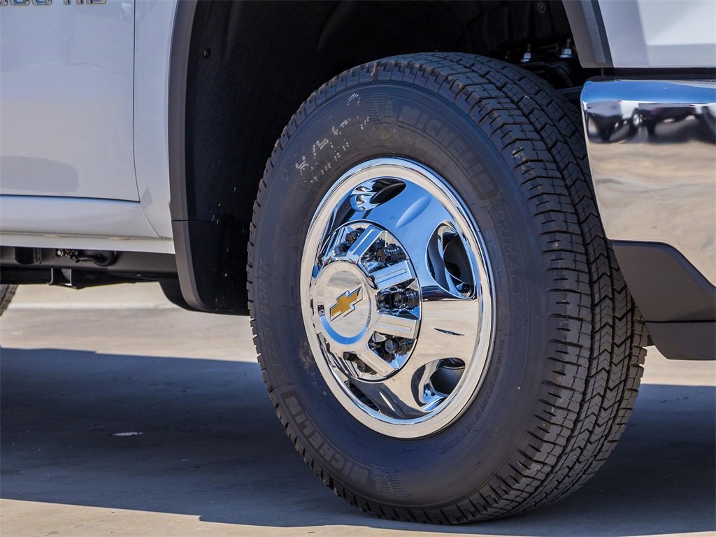 New 2026 Chevrolet Silverado 3500 LT w/ Safety Package image 2