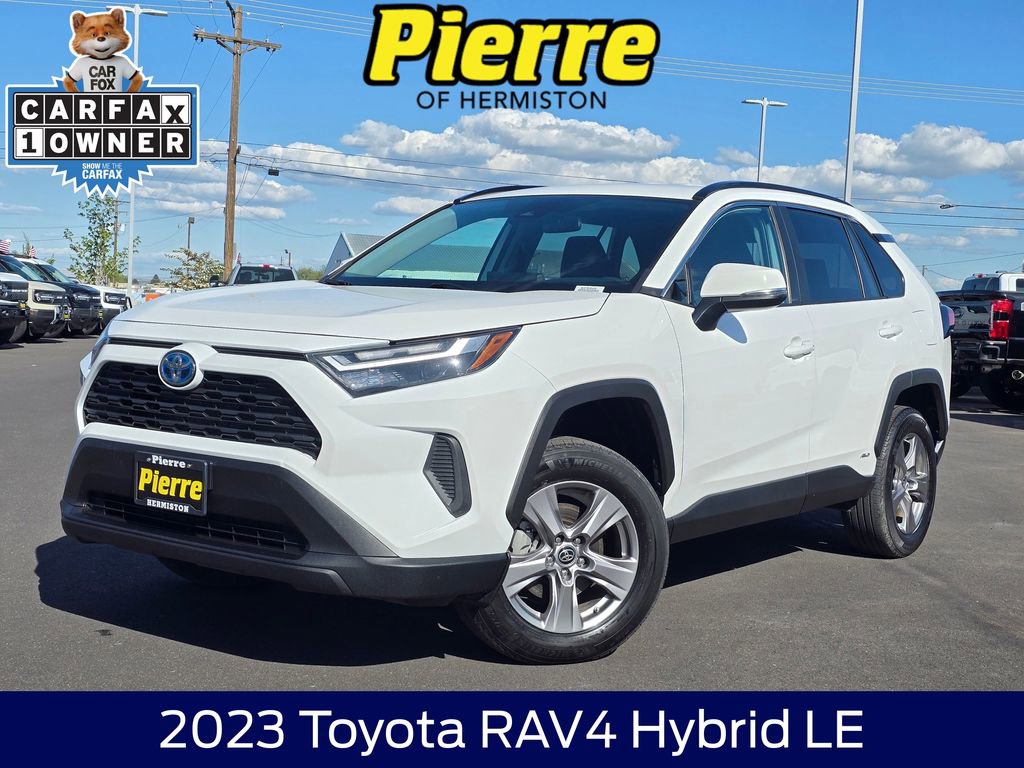 Used 2023 Toyota RAV4 LE AWD/4WD image 1