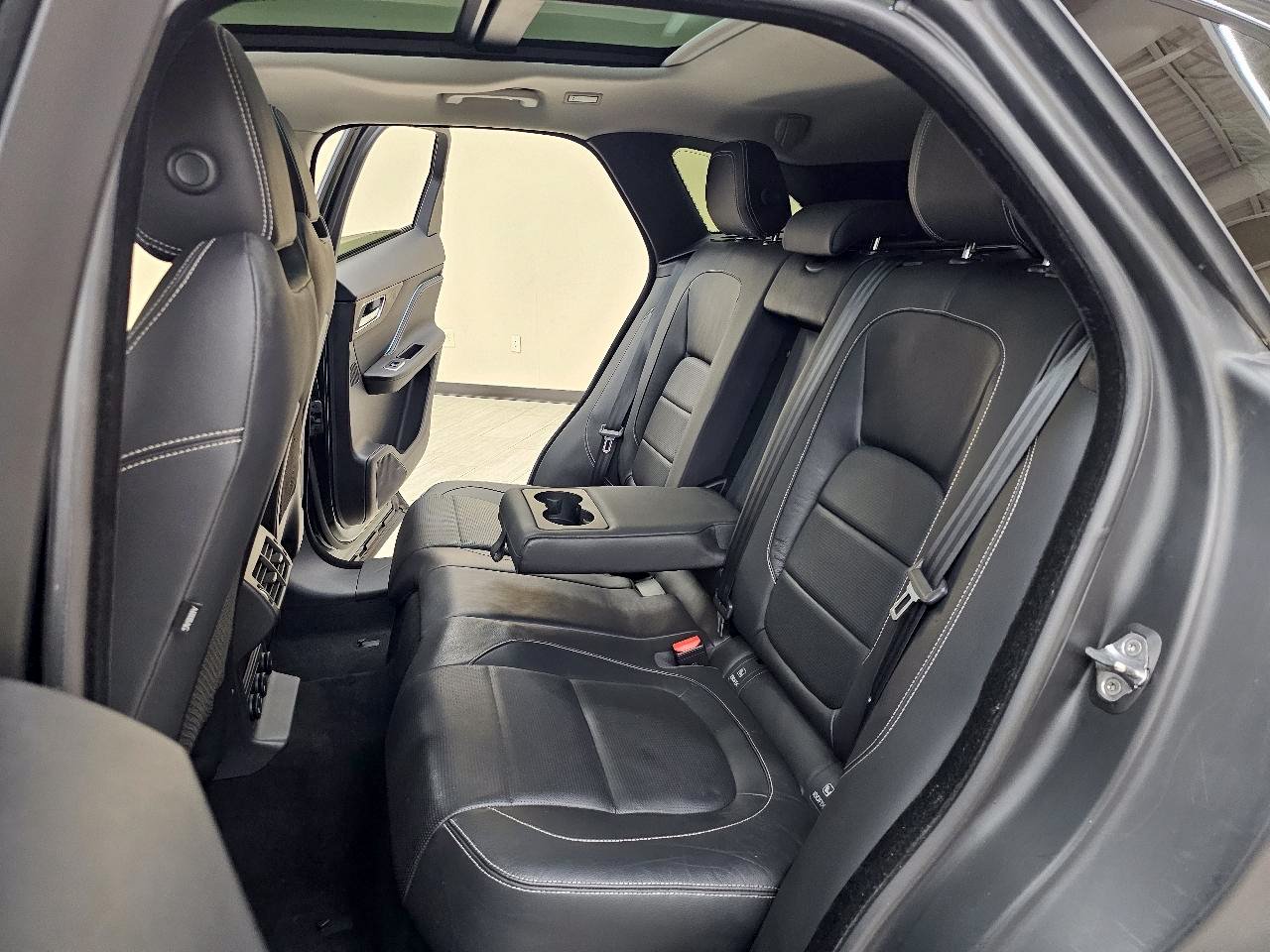 Used 2017 Jaguar F-PACE S AWD/4WD image 24