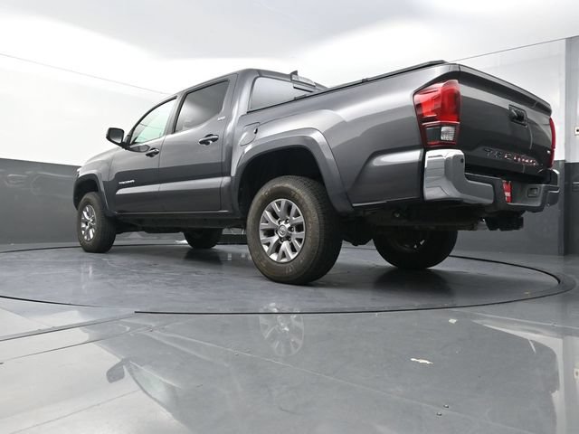Used 2018 Toyota Tacoma SR5 RWD image 37