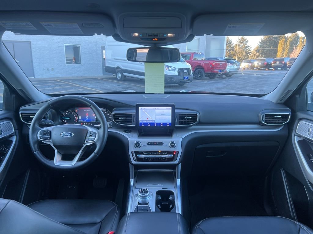 Certified 2023 Ford Explorer XLT w/ Equipment Group 202A image 21