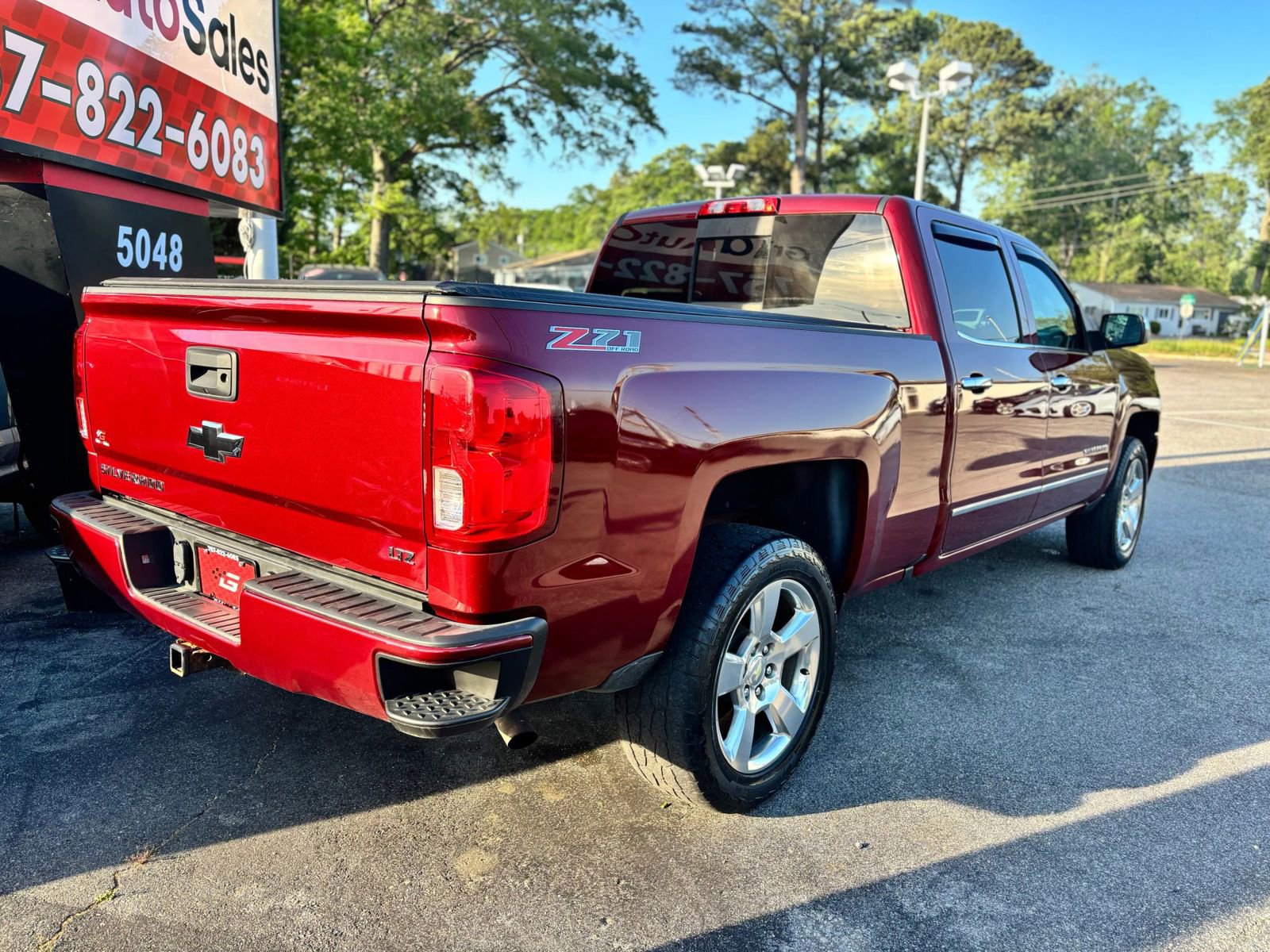Used 2016 Chevrolet Silverado 1500 LTZ AWD/4WD image 3