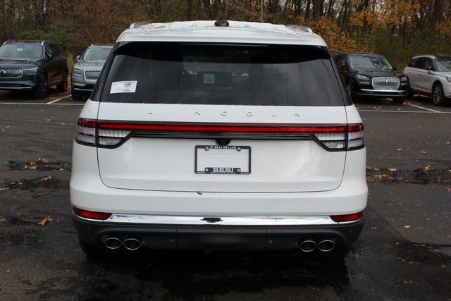 New 2026 Lincoln Aviator Reserve AWD/4WD image 4