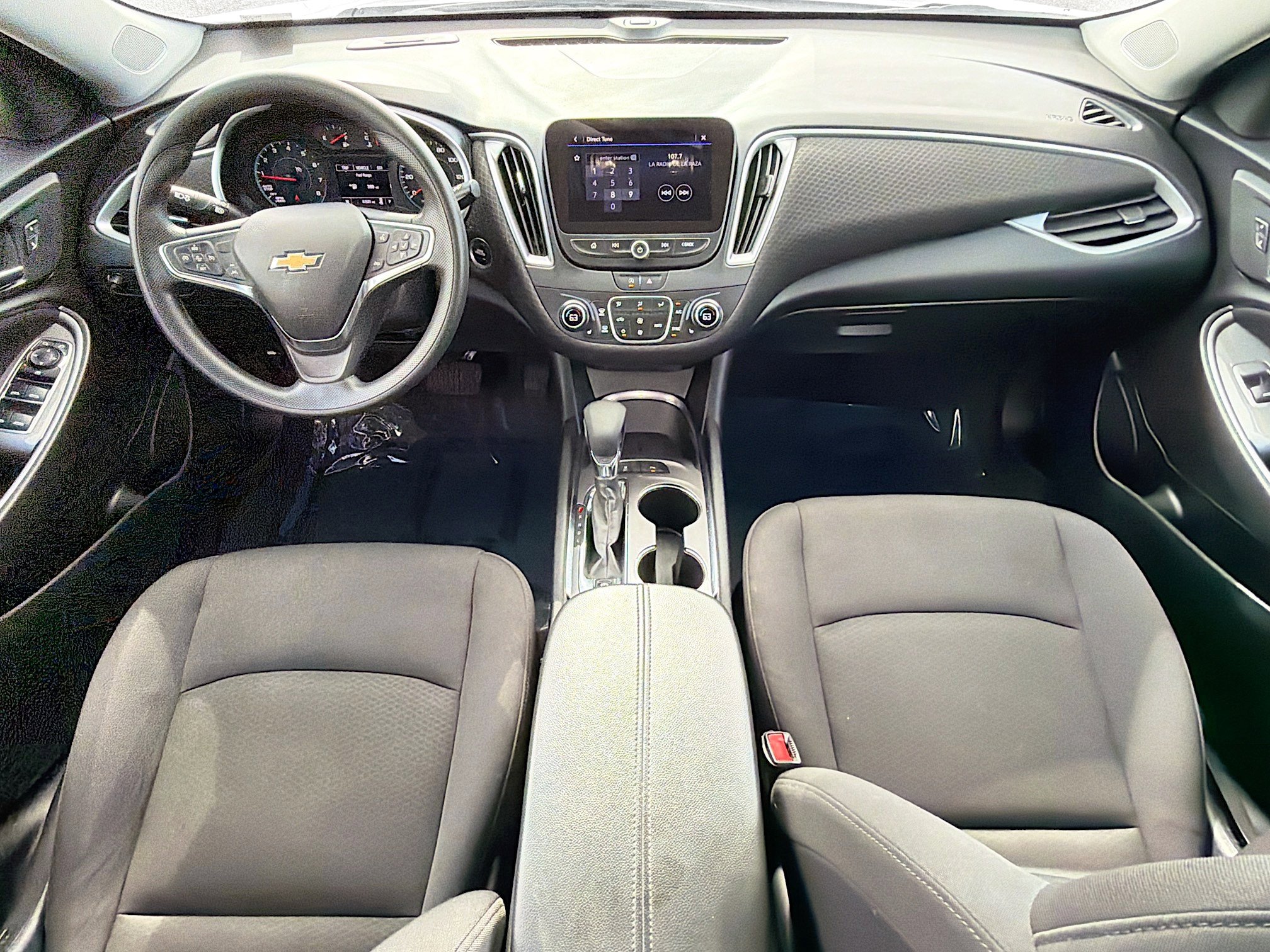 Used 2025 Chevrolet Malibu LT image 15