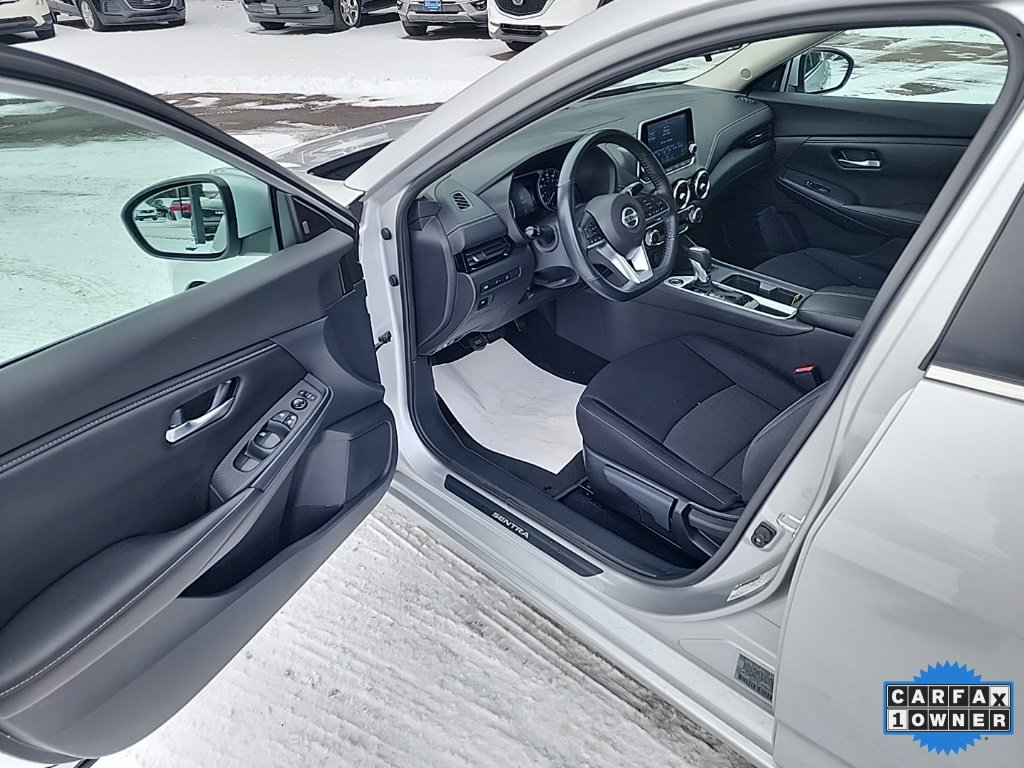 Used 2022 Nissan Sentra SV w/ Trunk Package image 13