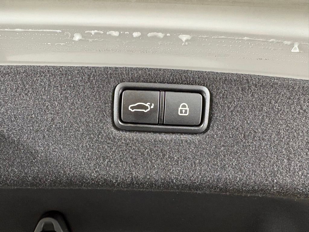 Used 2019 Genesis G80 5.0 Ultimate image 50