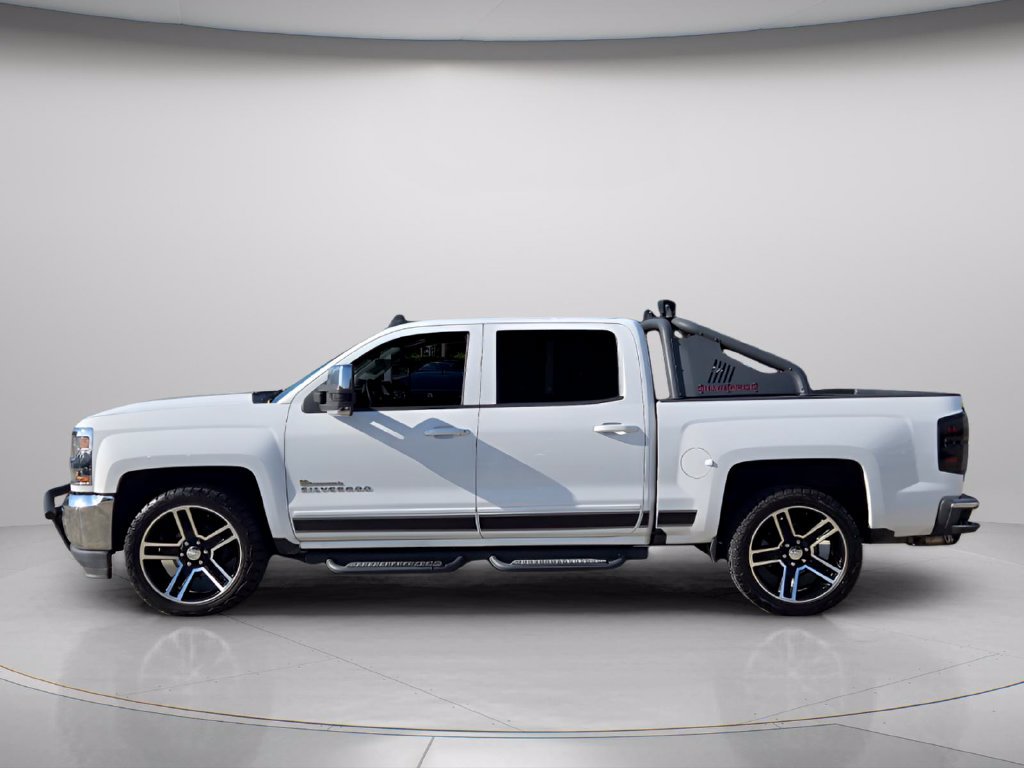 Used 2017 Chevrolet Silverado 1500 LT w/ All Star Edition RWD image 3