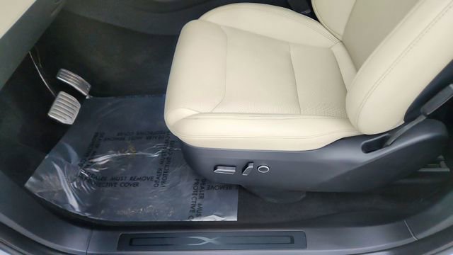 Used 2024 Tesla Model X AWD/4WD image 32