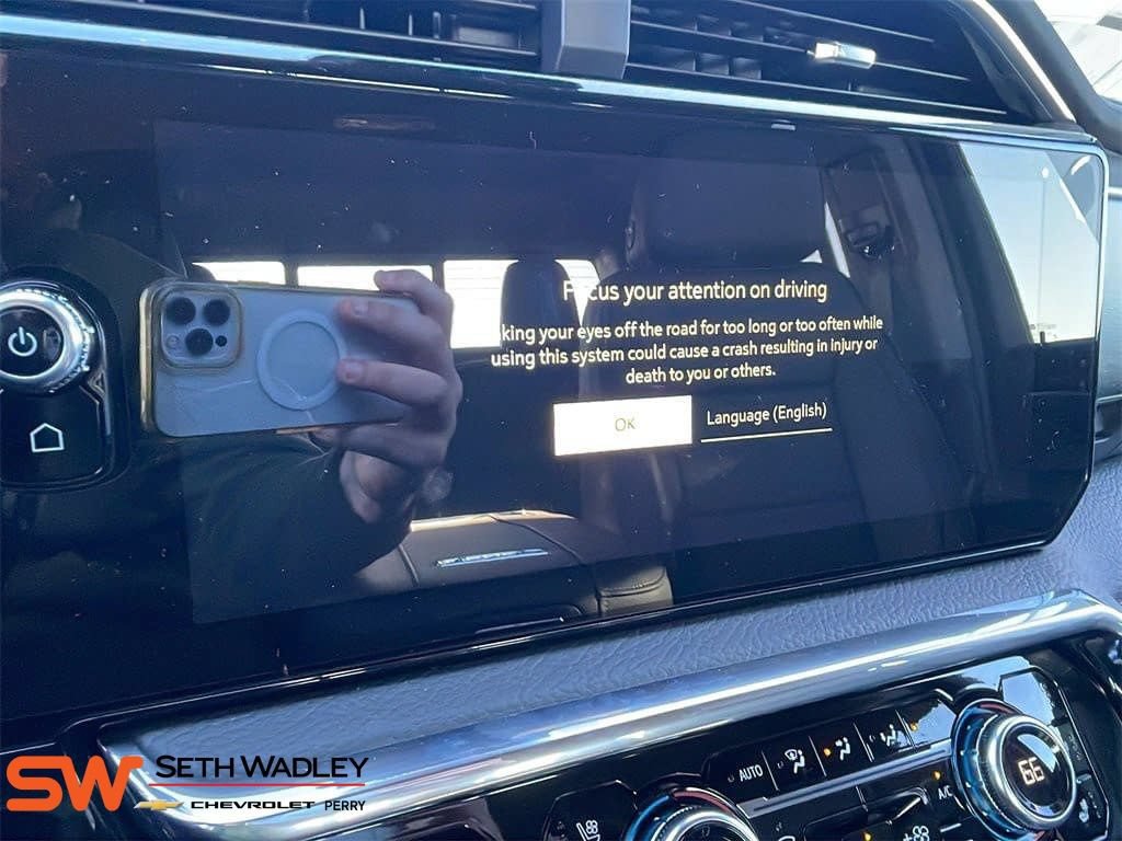 New 2025 GMC Sierra 2500 Denali w/ Denali Reserve Package AWD/4WD image 20