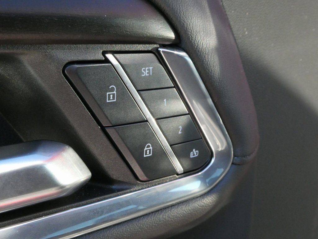 Used 2024 GMC Sierra 1500 Denali w/ Denali Reserve Package image 9