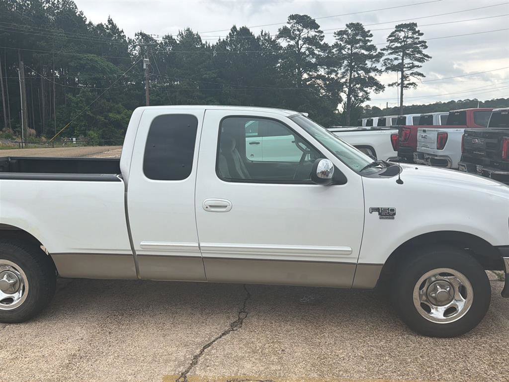 Used 2001 Ford F150 XL RWD image 1