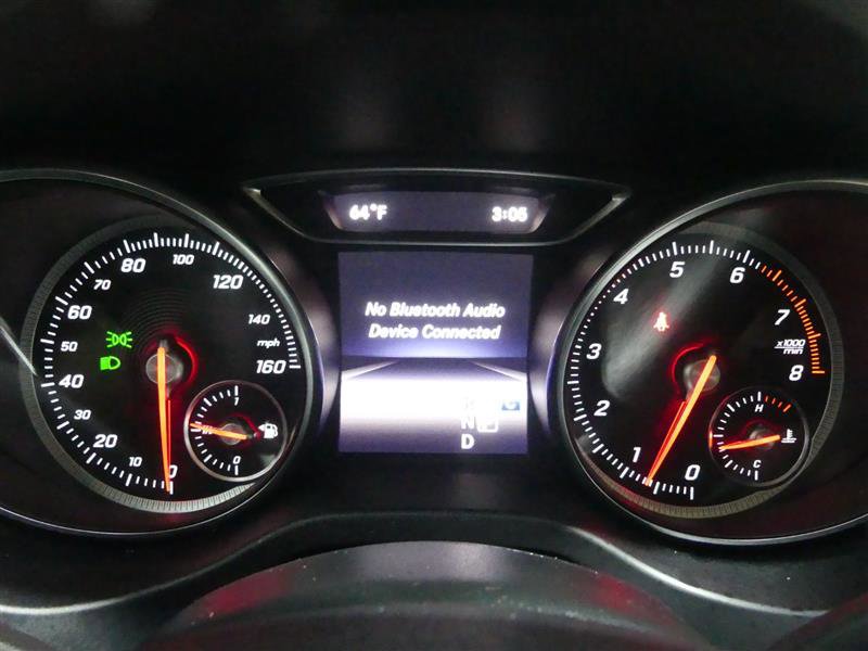 Used 2019 Mercedes-Benz GLA 250 4MATIC image 32