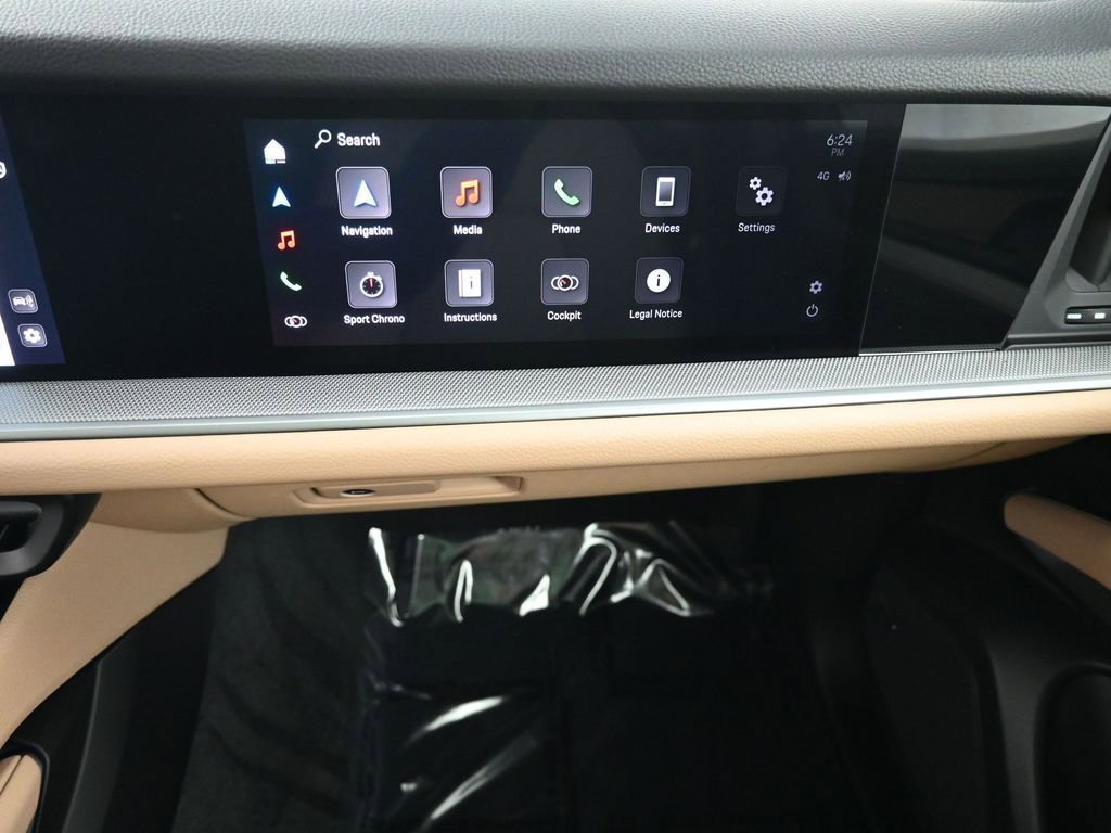 Certified 2025 Porsche Cayenne E-Hybrid w/ Premium Package Plus image 24