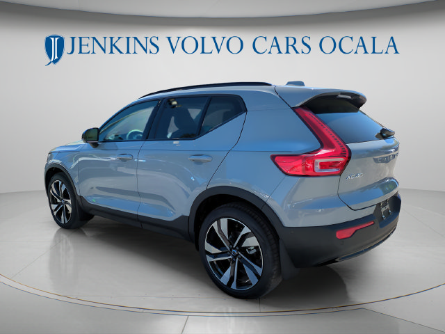 New 2026 Volvo XC40 B5 Ultra AWD/4WD image 5