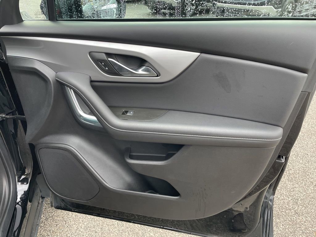 Used 2024 Chevrolet Blazer LT w/ Convenience Package image 29