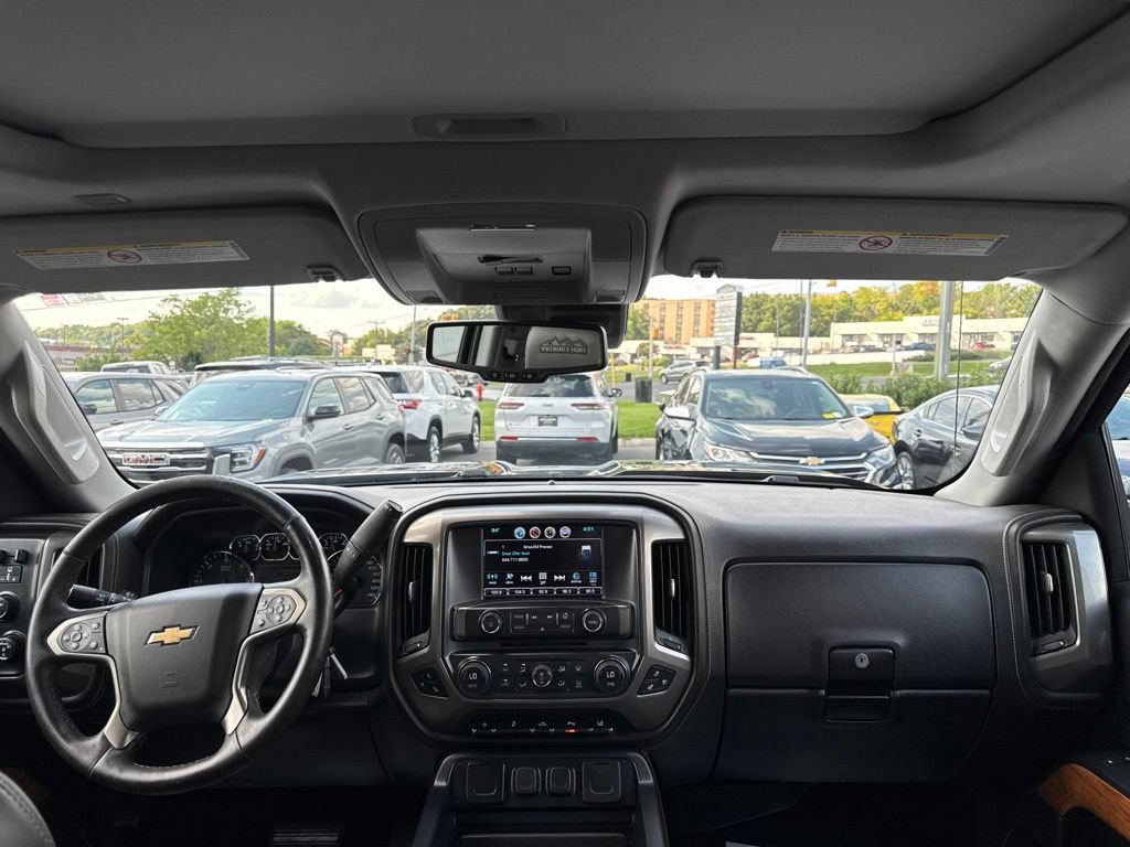 Used 2017 Chevrolet Silverado 2500 High Country AWD/4WD image 19