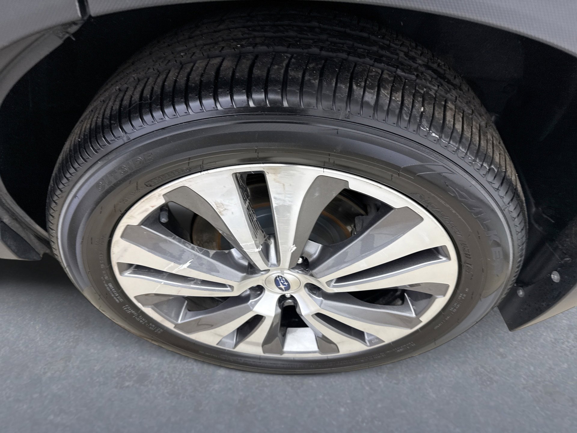 Used 2022 Subaru Ascent Limited w/ Technology Package image 23