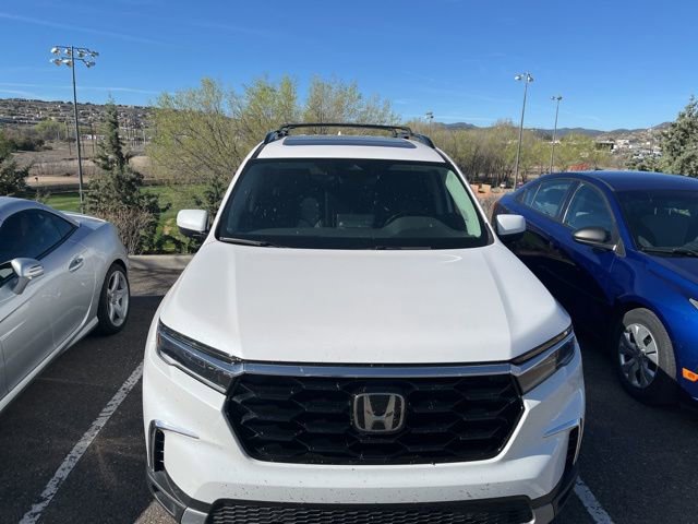 Certified 2023 Honda Pilot Touring image 4