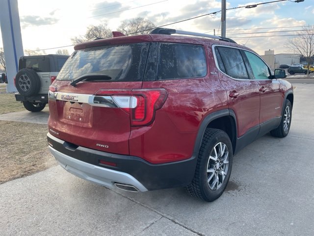 Used 2023 GMC Acadia SLE image 14