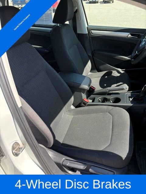 Used 2018 Volkswagen Passat 2.0T S w/ Driver Assistance Package FWD image 30