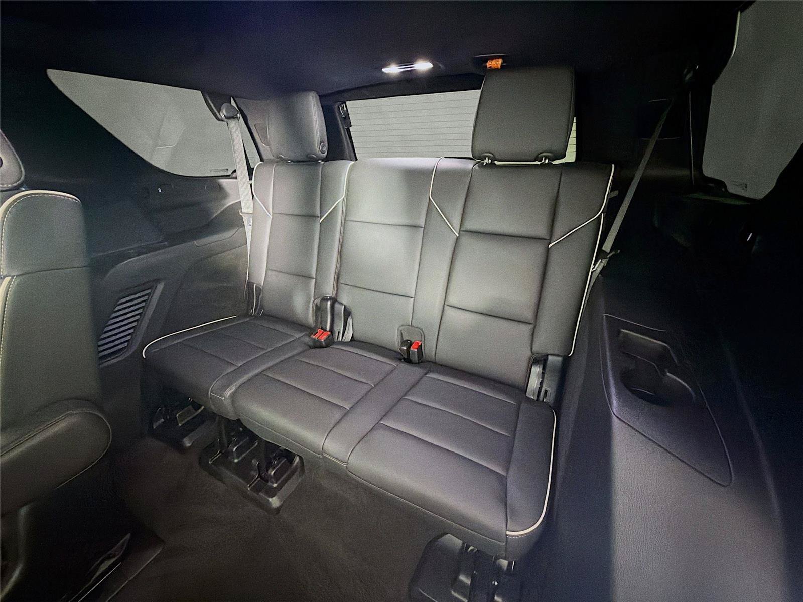 Used 2024 Cadillac Escalade Sport AWD/4WD image 23