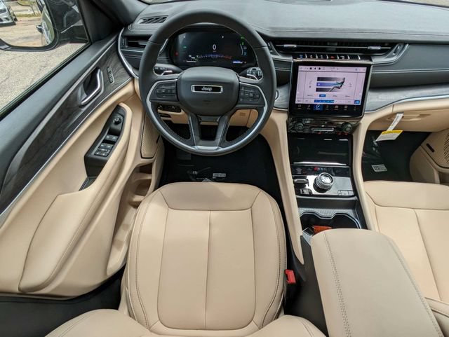 New 2024 Jeep Grand Cherokee Limited 4xe AWD/4WD image 16