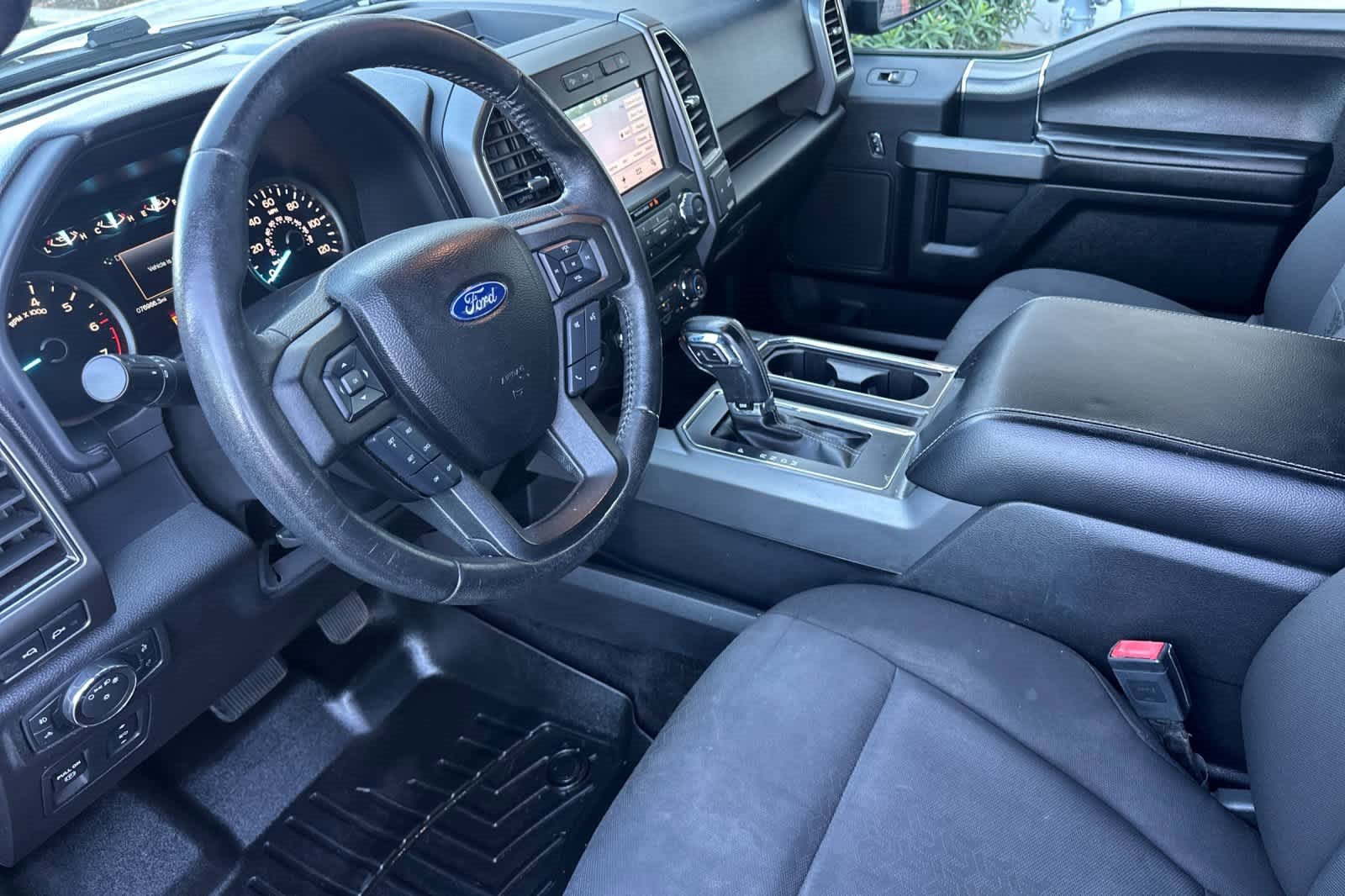 Used 2018 Ford F150 XLT w/ Equipment Group 302A Luxury image 11