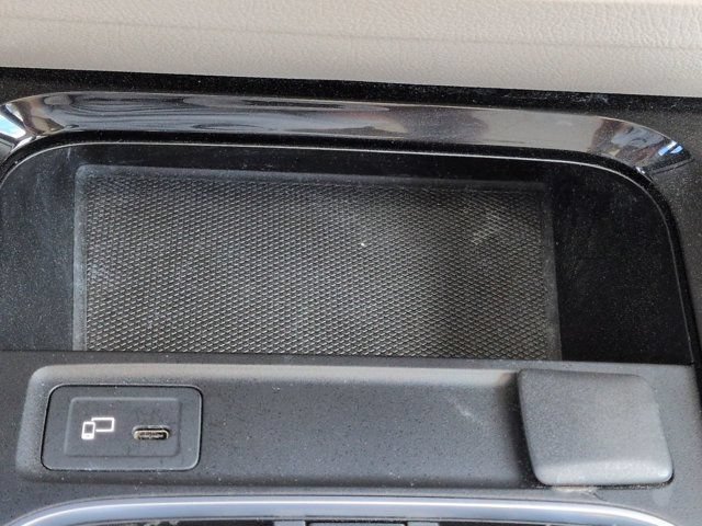 Used 2021 Mercedes-Benz GLB 250 4MATIC image 22