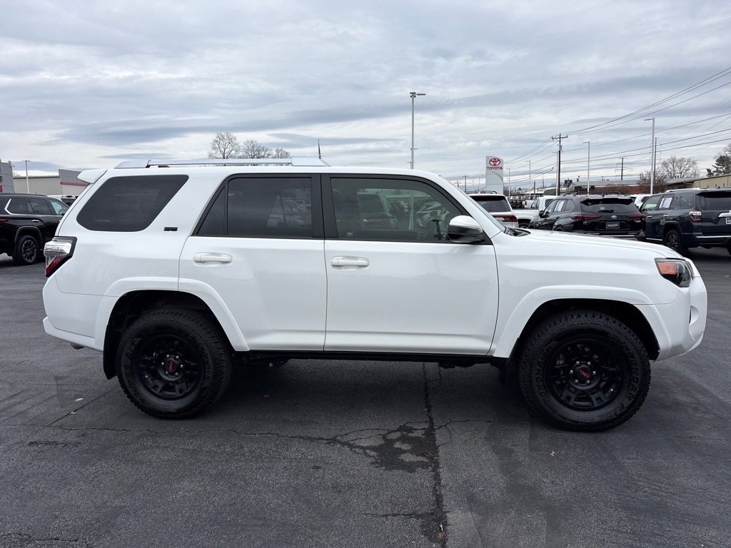 Used 2018 Toyota 4Runner SR5 video 2