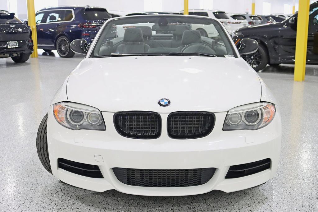 Used 2013 BMW 135is Convertible RWD image 9
