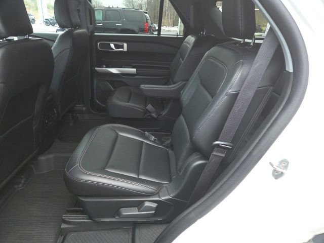 Used 2023 Ford Explorer XLT w/ Equipment Group 202A image 26
