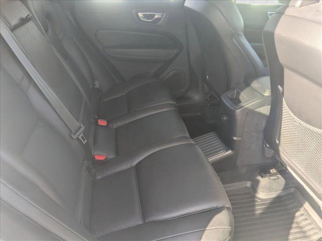 Used 2022 Volvo XC60 T8 Inscription Expression w/ Advanced Package image 21