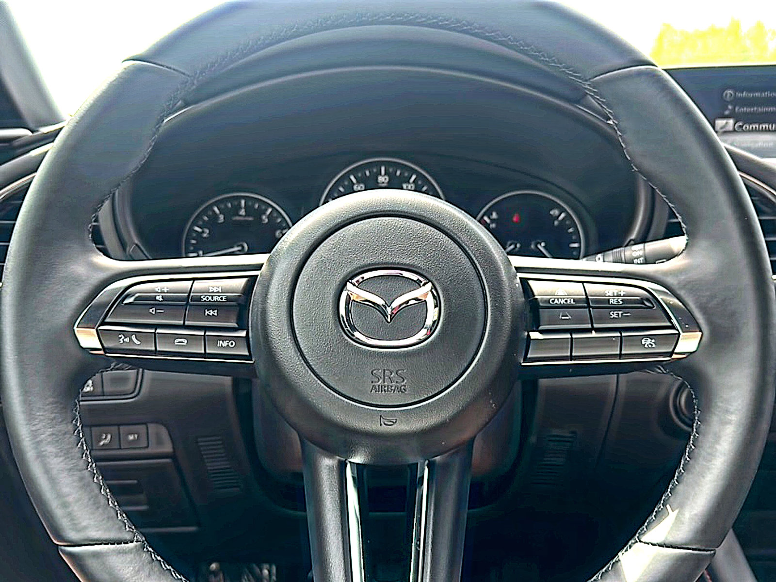 New 2025 MAZDA MAZDA3 Carbon AWD/4WD image 17