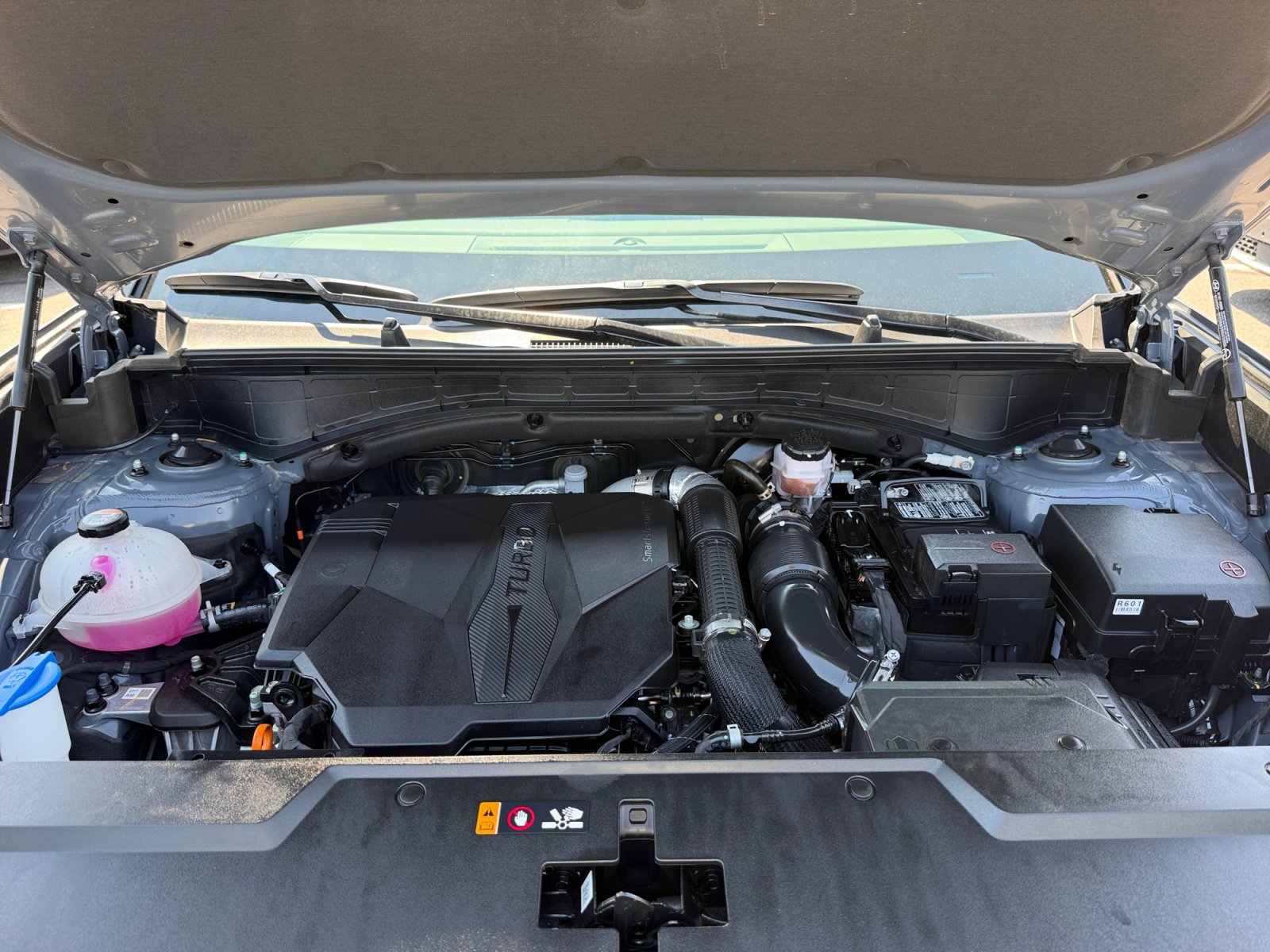 Used 2025 Hyundai Santa Fe SEL FWD image 21