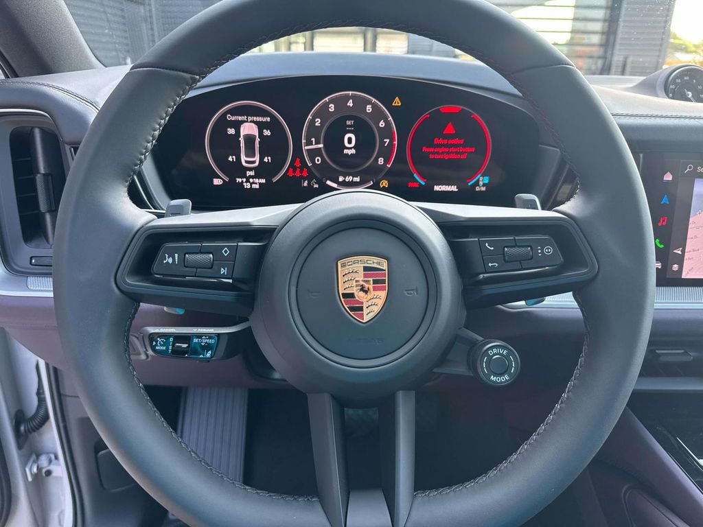 New 2026 Porsche Cayenne Coupe image 23