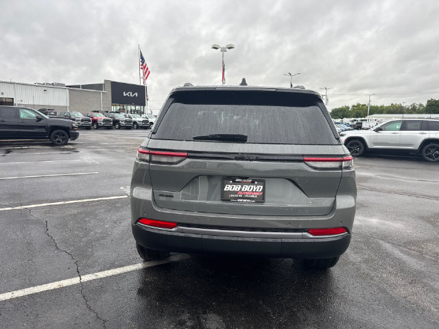 New 2027 Jeep Grand Cherokee 4WD image 6