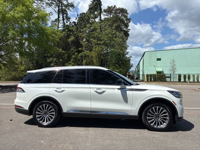 Used 2020 Lincoln Aviator Reserve w/ Elements Package Plus AWD/4WD image 3
