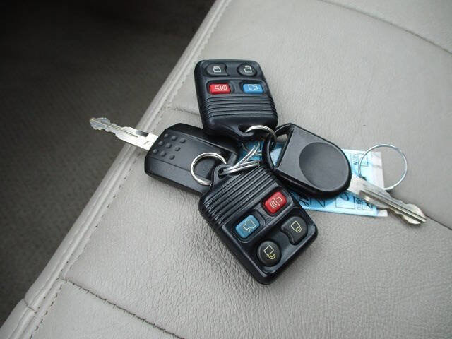 Used 2007 Mercury Grand Marquis LS image 35