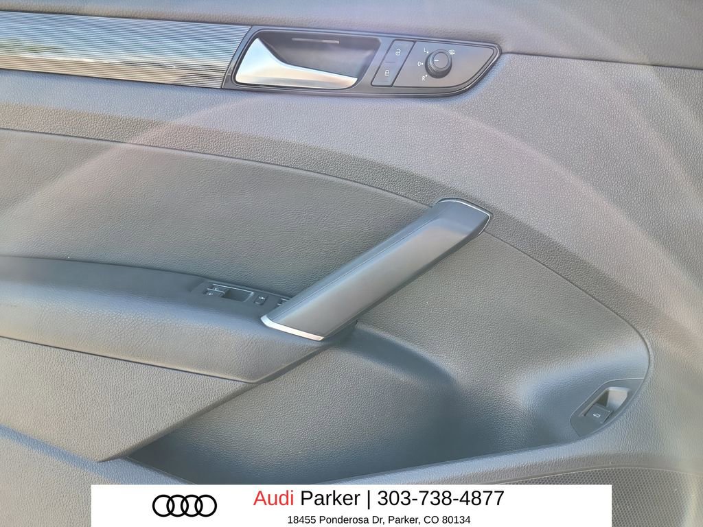 Used 2020 Volkswagen Passat 2.0T R-Line FWD image 6