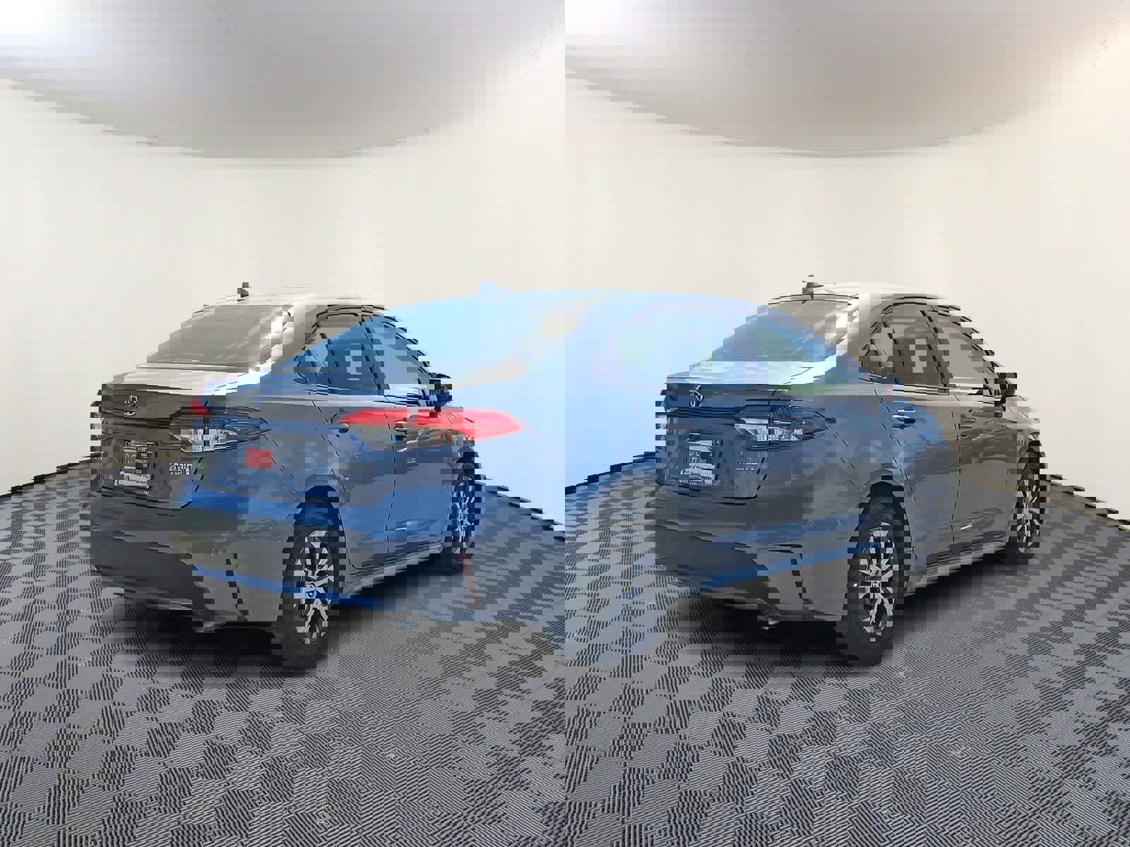 Certified 2020 Toyota Corolla LE image 6