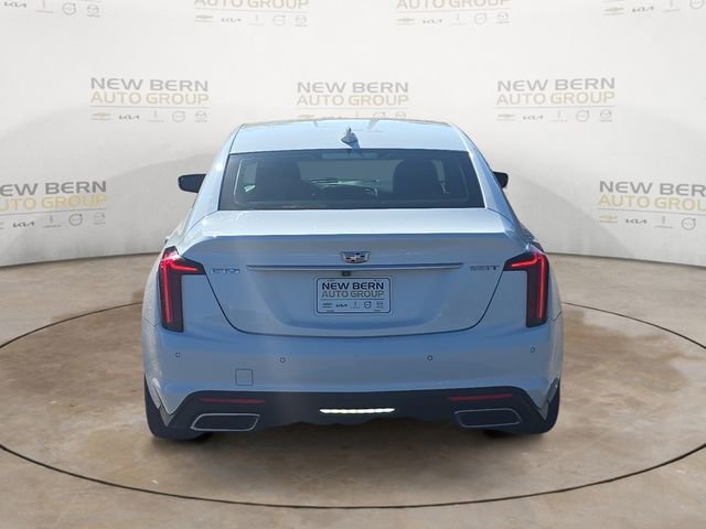 Used 2022 Cadillac CT5 Luxury w/ Cold Weather Package RWD image 4
