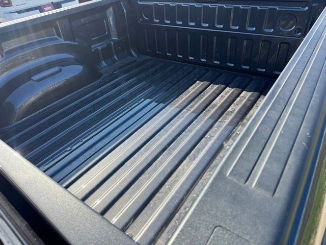New 2026 RAM 1500 Laramie AWD/4WD image 33