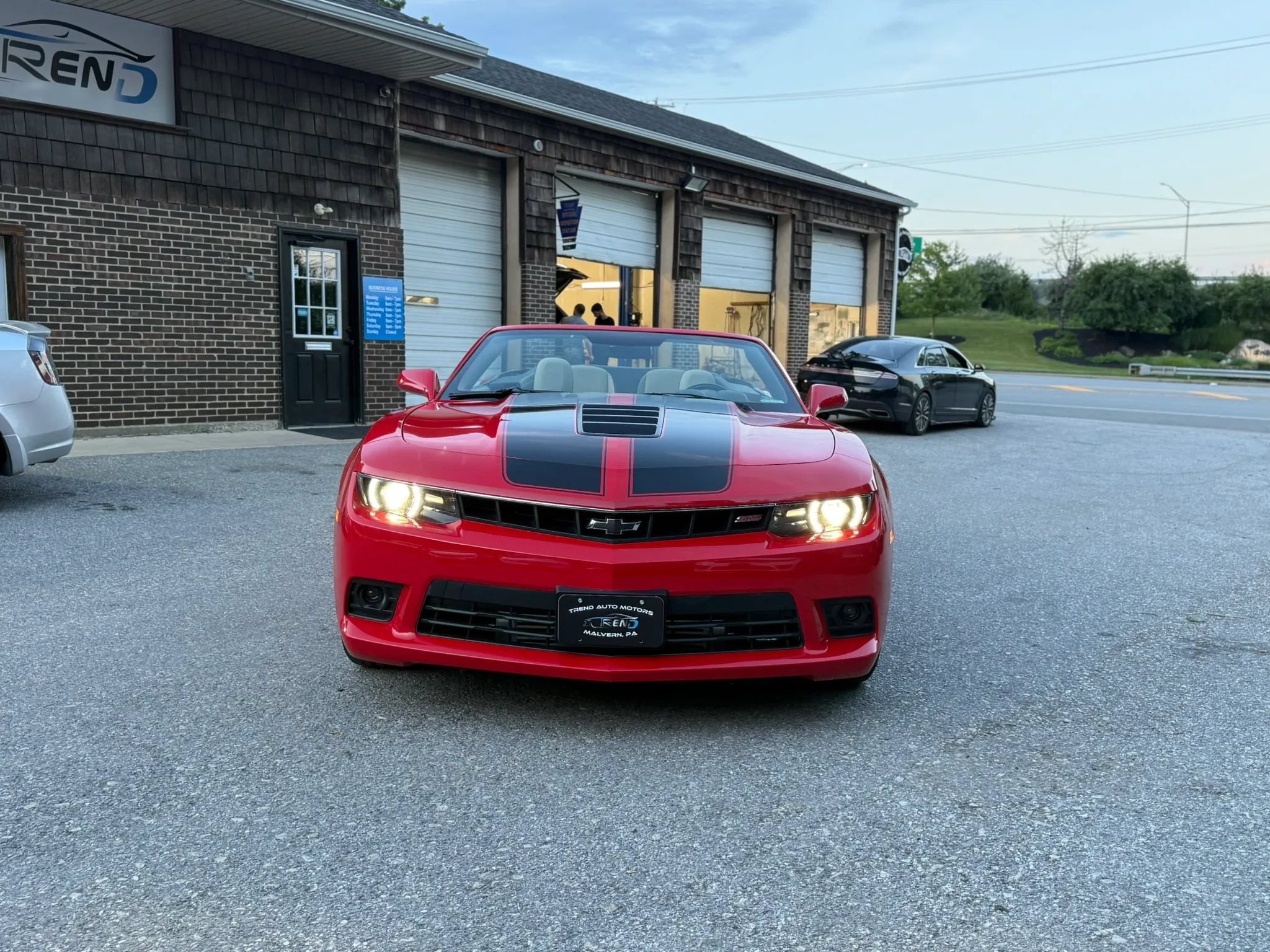 Used 2015 Chevrolet Camaro SS w/ RS Package RWD image 5