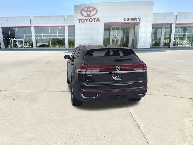 Used 2026 Volkswagen Atlas Cross Sport SE AWD/4WD image 13