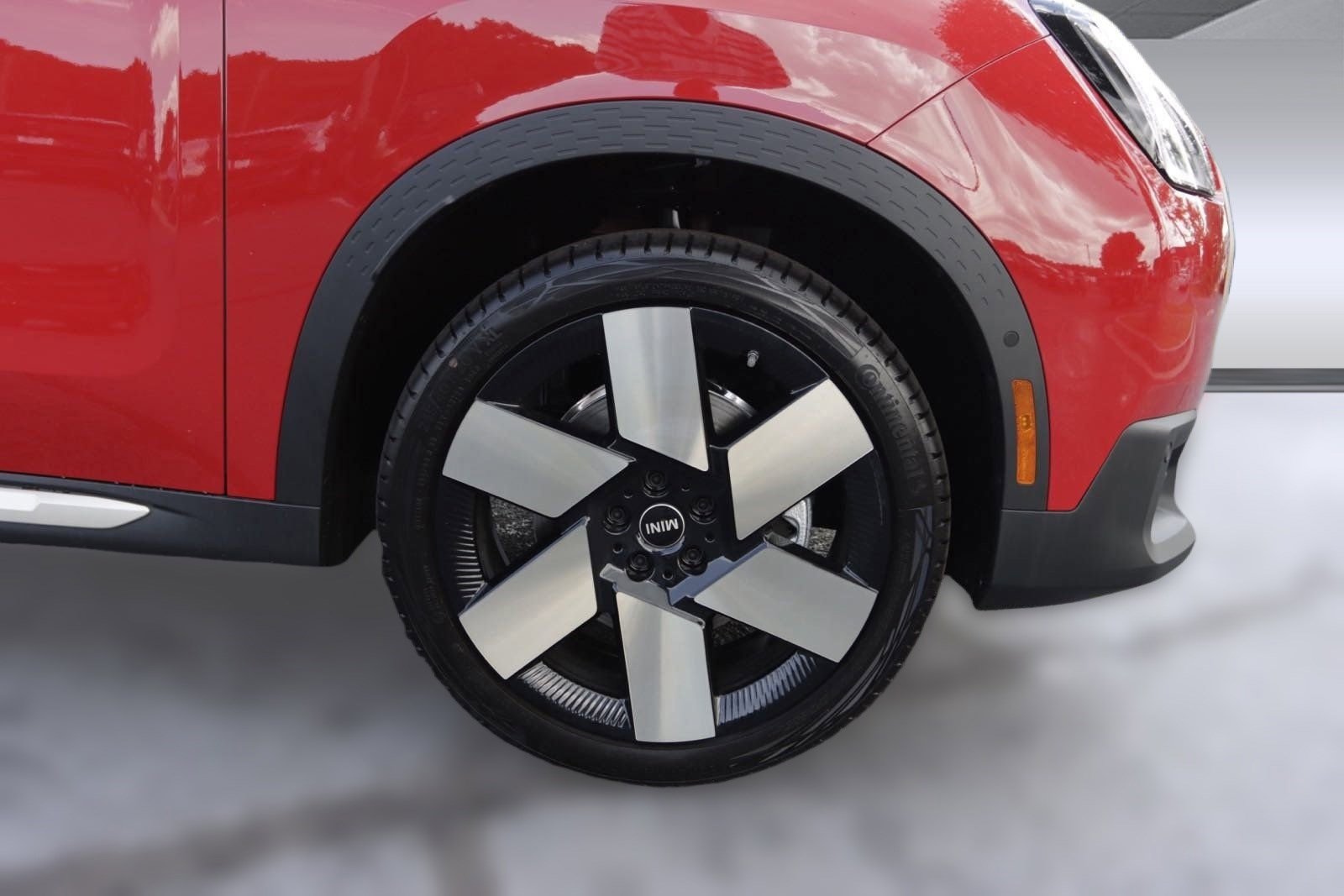 Used 2025 MINI Cooper Countryman S w/ Comfort Package Max image 10