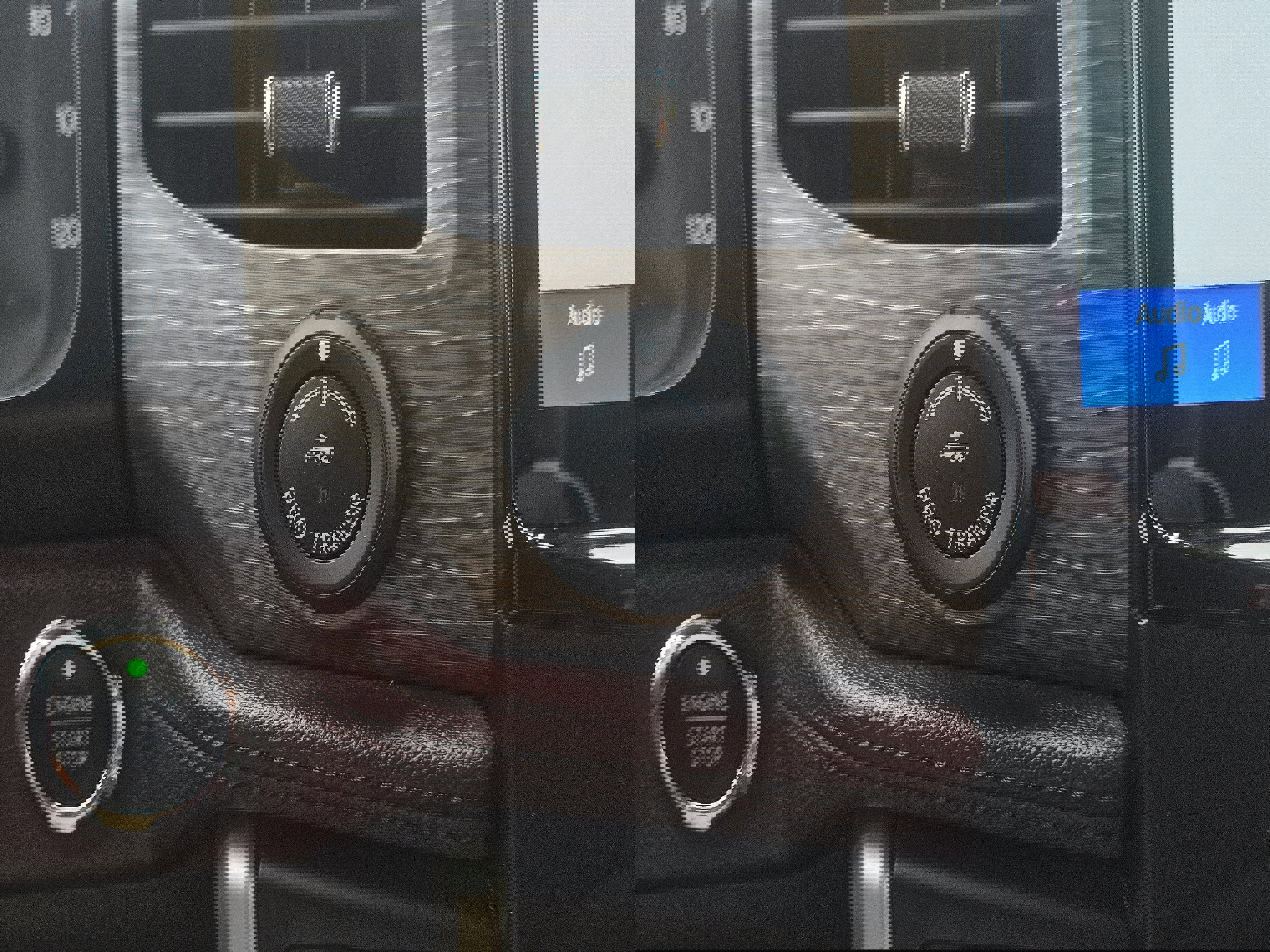 Used 2023 Ford Expedition Limited image 28