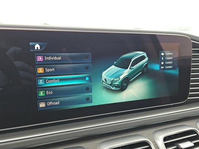 New 2026 Mercedes-Benz GLS 450 4MATIC image 37